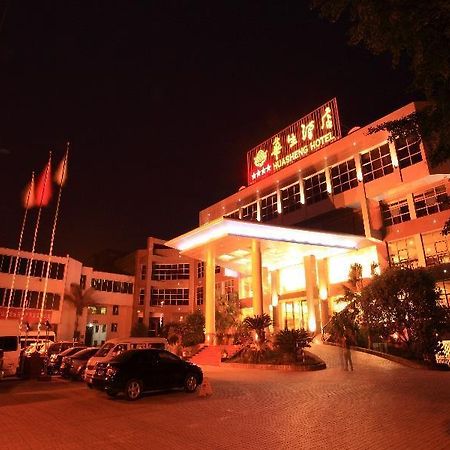 Emeishan Huasheng Hotel Extérieur photo